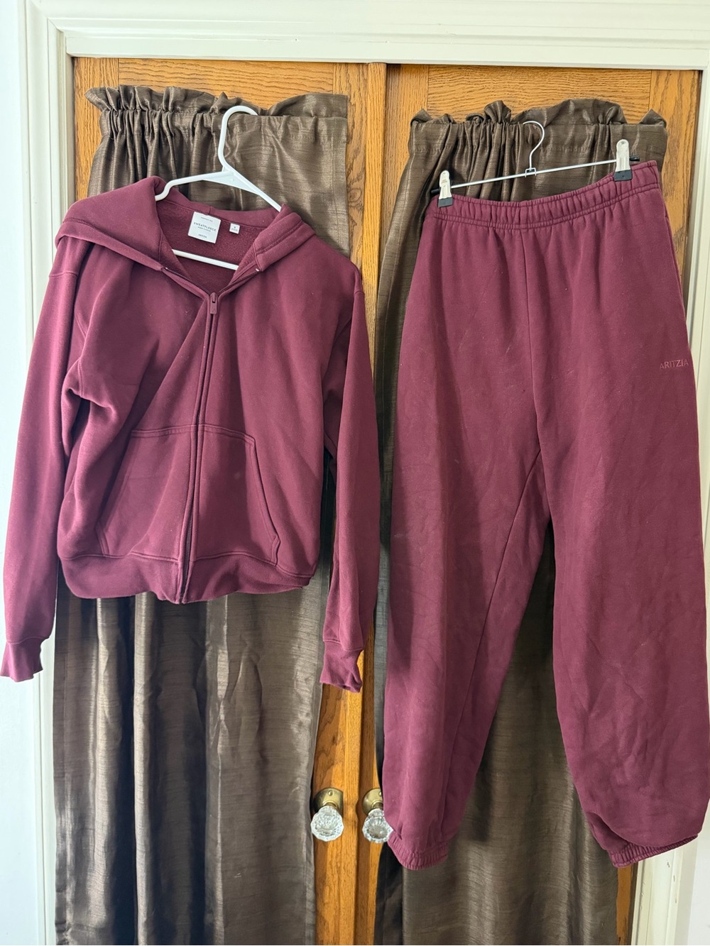 Aritzia Sweatfleece Mega Set S Sumac Burgundy Zip Hoodie & Mega Jogger